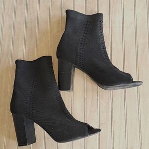 Mossimo Open Toe Sock Perforated Knit Stretch Heeled Ankle Sweater Booties